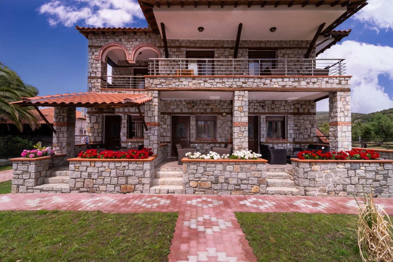 Villa Theano Toroni Exterior photo